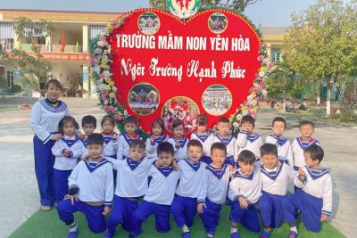 HOẠT ĐỘNG TRẢI NGHIỆM “TẬP LÀM CHÚ BỘ ĐỘI HẢI QUÂN”