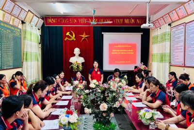 CHI BỘ TRƯỜNG MẦM NON YÊN HOÀ TỔ CHỨC SINH HOẠT THƯỜNG KỲ THÁNG 4 NĂM 2026